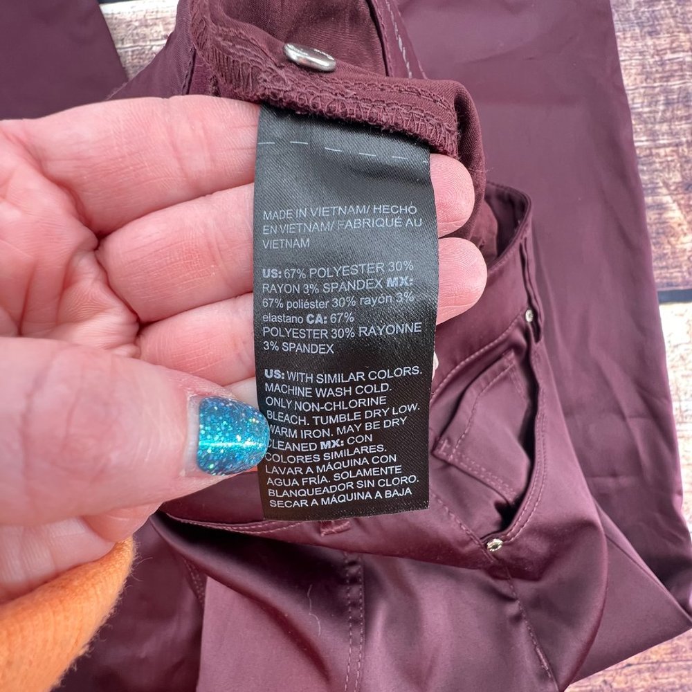 White House Black Market Burgundy Skinny Pants - Picture 5 of 10